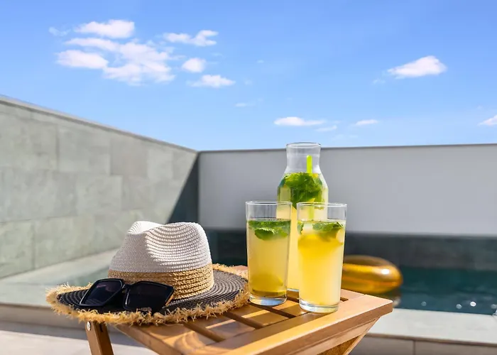 Villa Aurea, Piscina Privada, Solarium, Vistas *